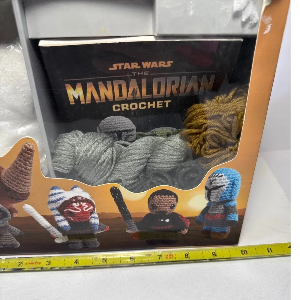 Thunder Bay Press Star Wars The Mandalorian Crochet Kit New Box Wear DIY Craft